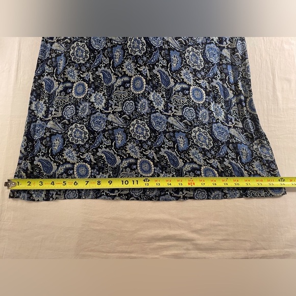 Old Navy Spaghetti Strap Sundress Maxi Length Blue Paisley Size 8 - Picture 7 of 13